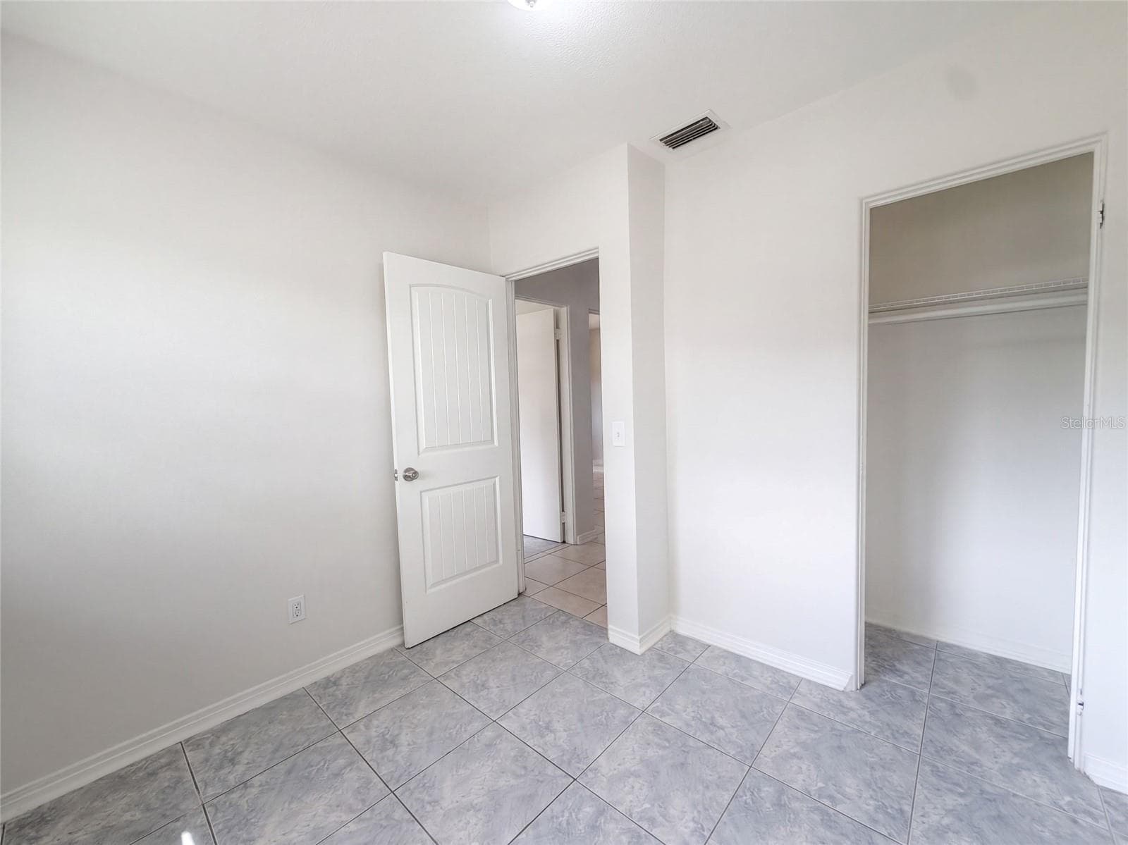 Single Family Residence at 7916 ENDIVE AVE, TAMPA, photo 18 of 21