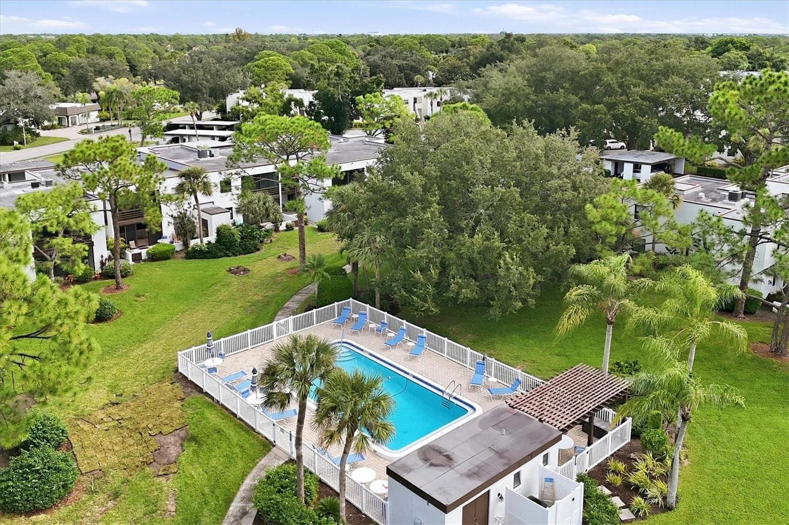 Condominium at 5030 MARSH FIELD RD #22, SARASOTA, photo 41 of 75