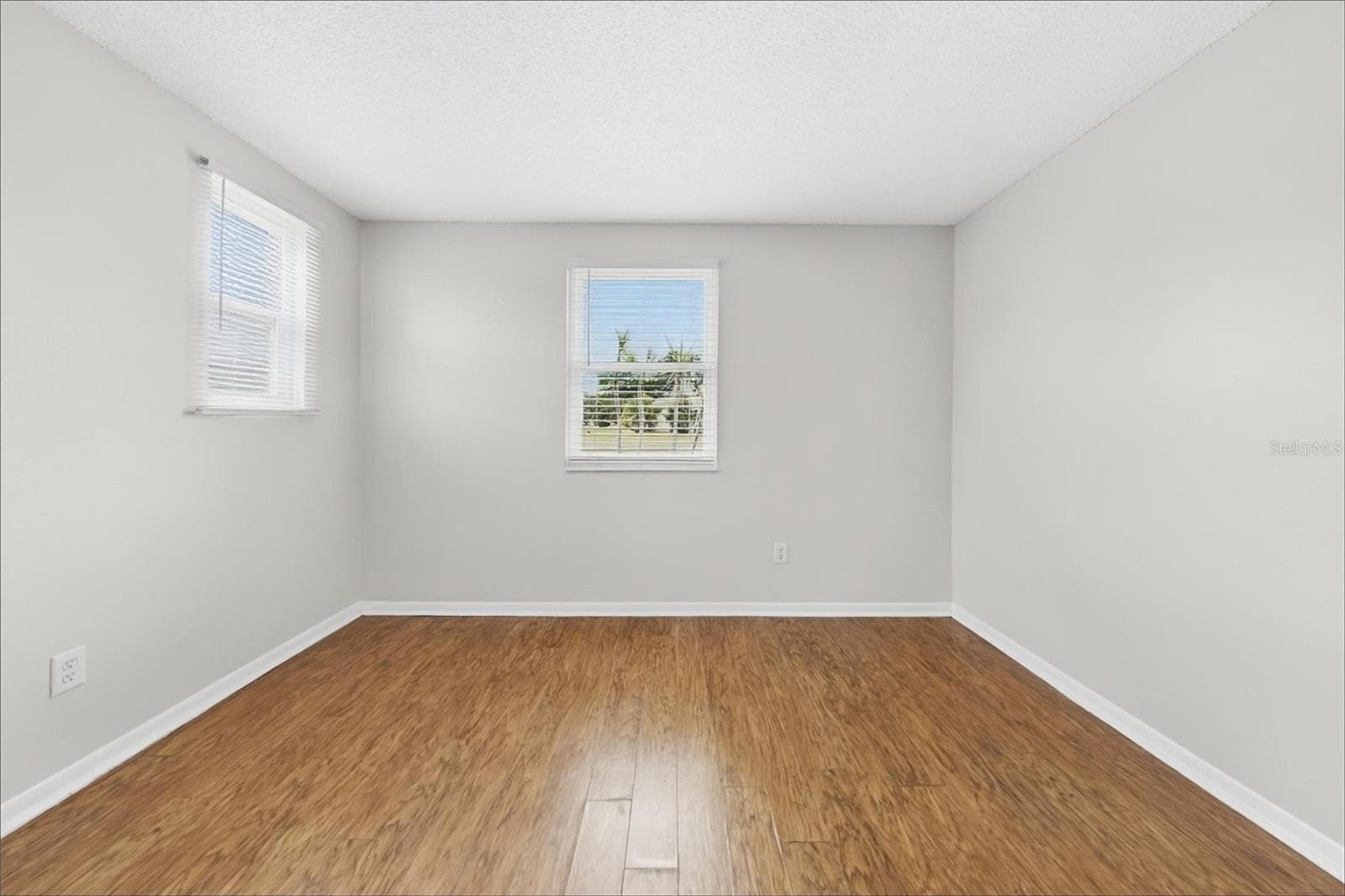 Single Family Residence at 10021 HAYES ST, SPRING HILL, photo 8 of 15