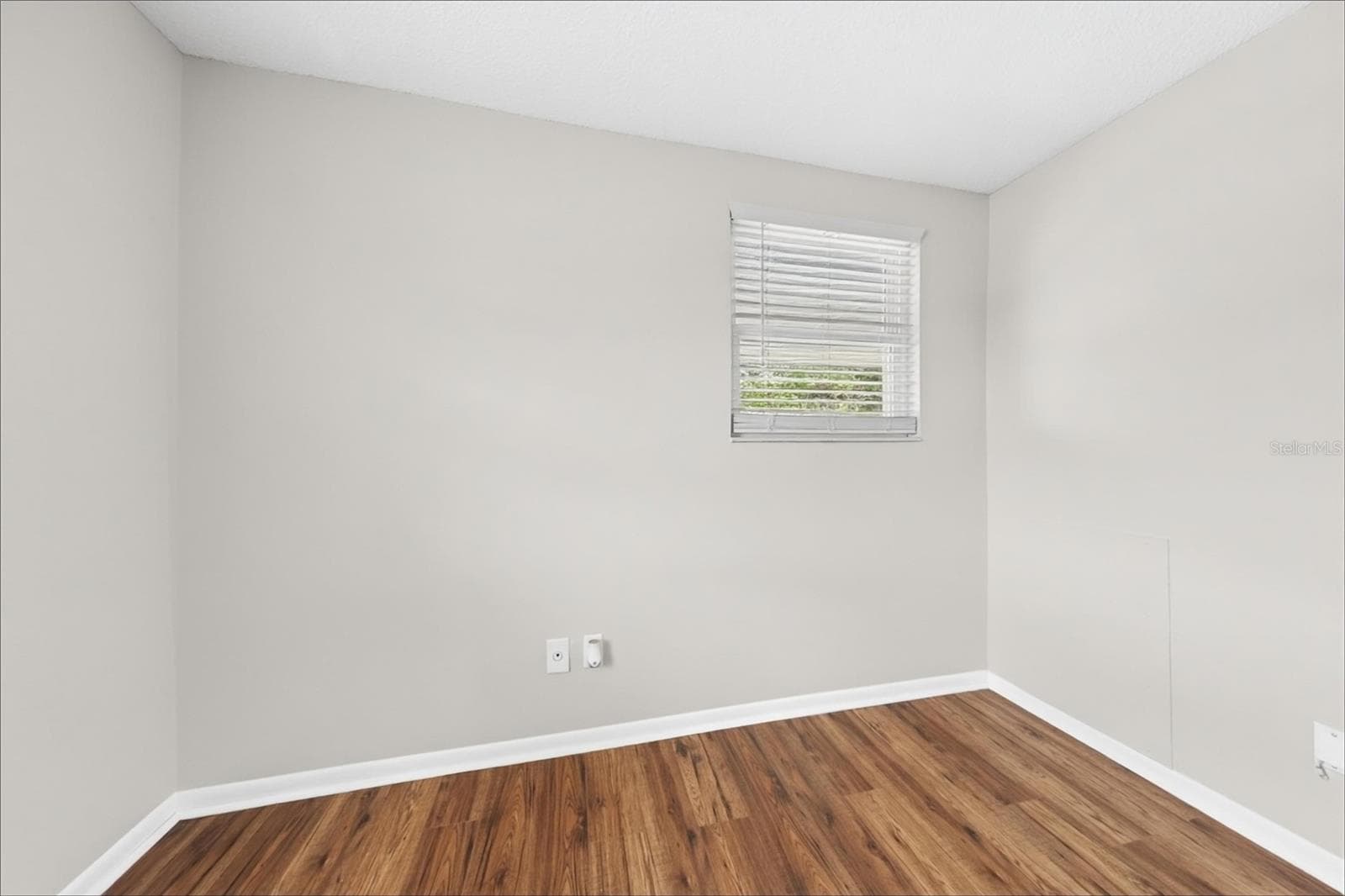 Single Family Residence at 10021 HAYES ST, SPRING HILL, photo 11 of 15