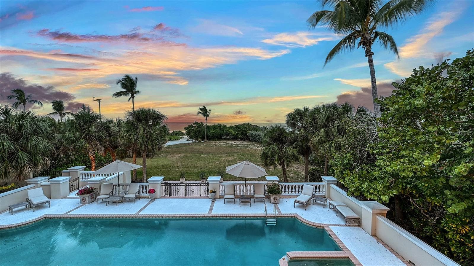 Single Family Residence at 1083 WESTWAY DR, SARASOTA, photo 10 of 100