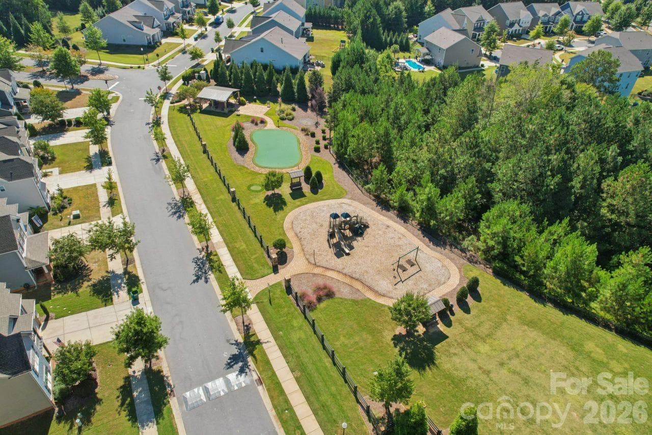 Aerial view of additional community amenities - 3018 Oakmere Road, Waxhaw