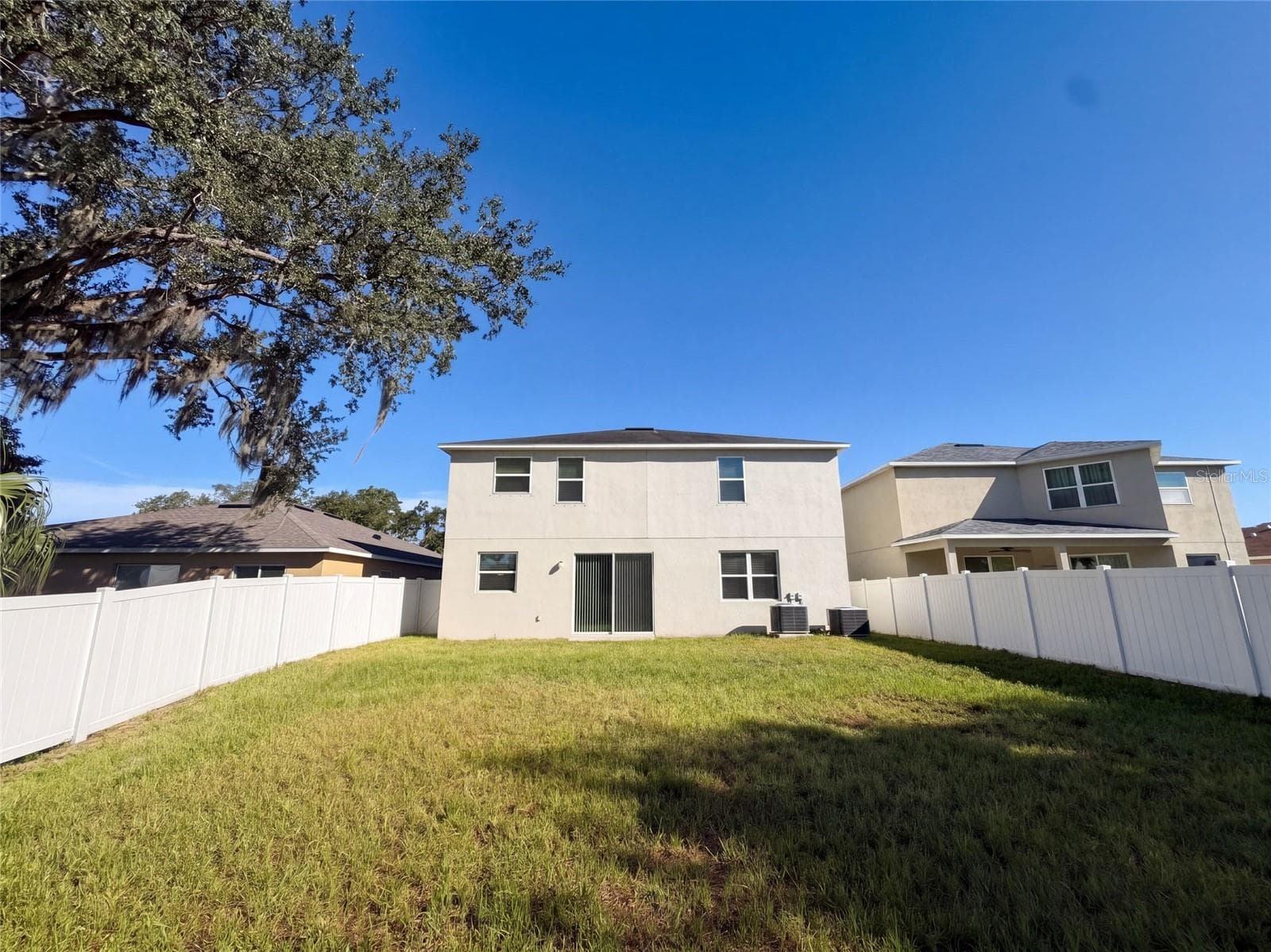 Single Family Residence at 7607 TANGLE RUSH DR, GIBSONTON, photo 5 of 28