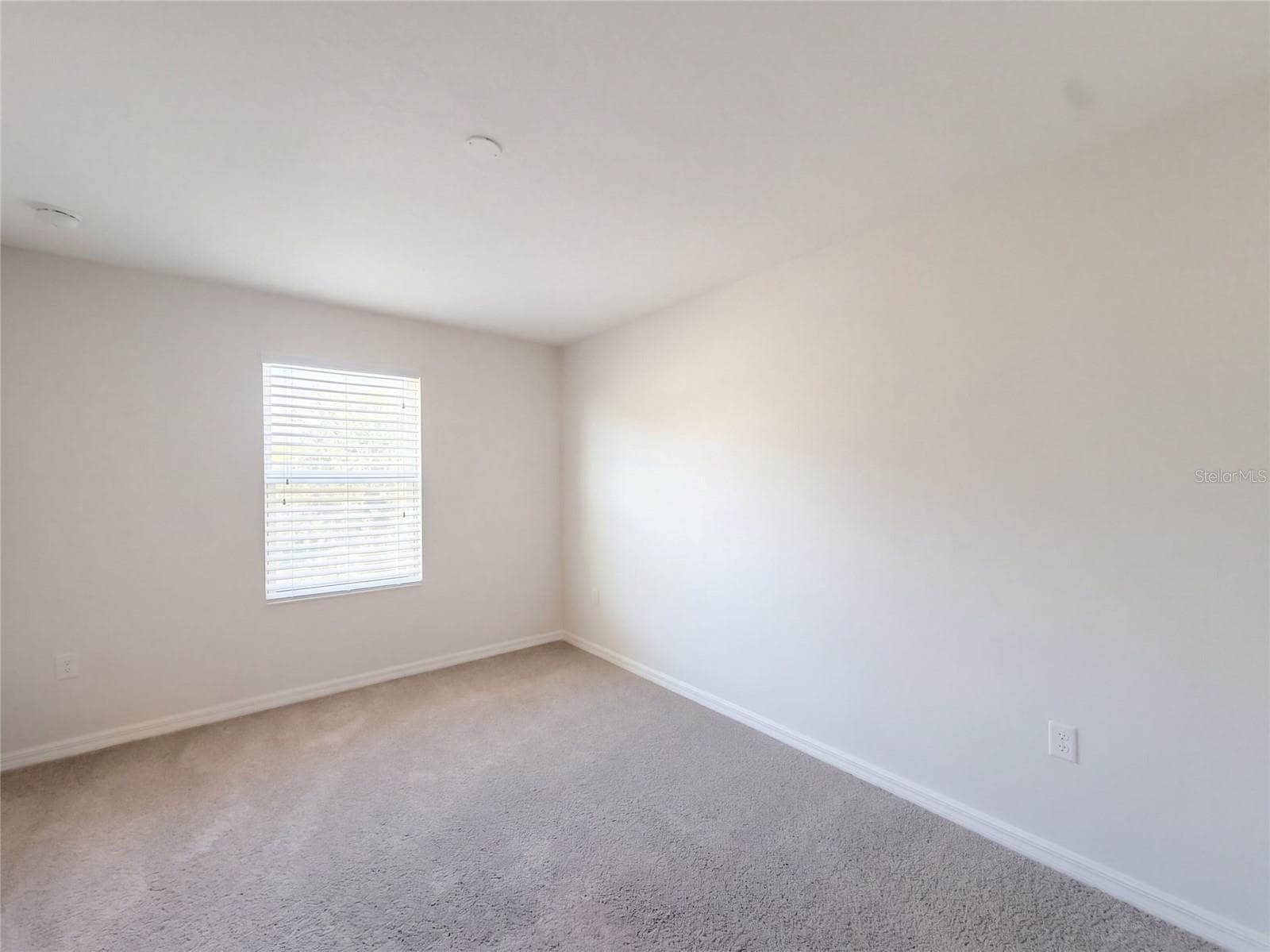 Single Family Residence at 7607 TANGLE RUSH DR, GIBSONTON, photo 11 of 28