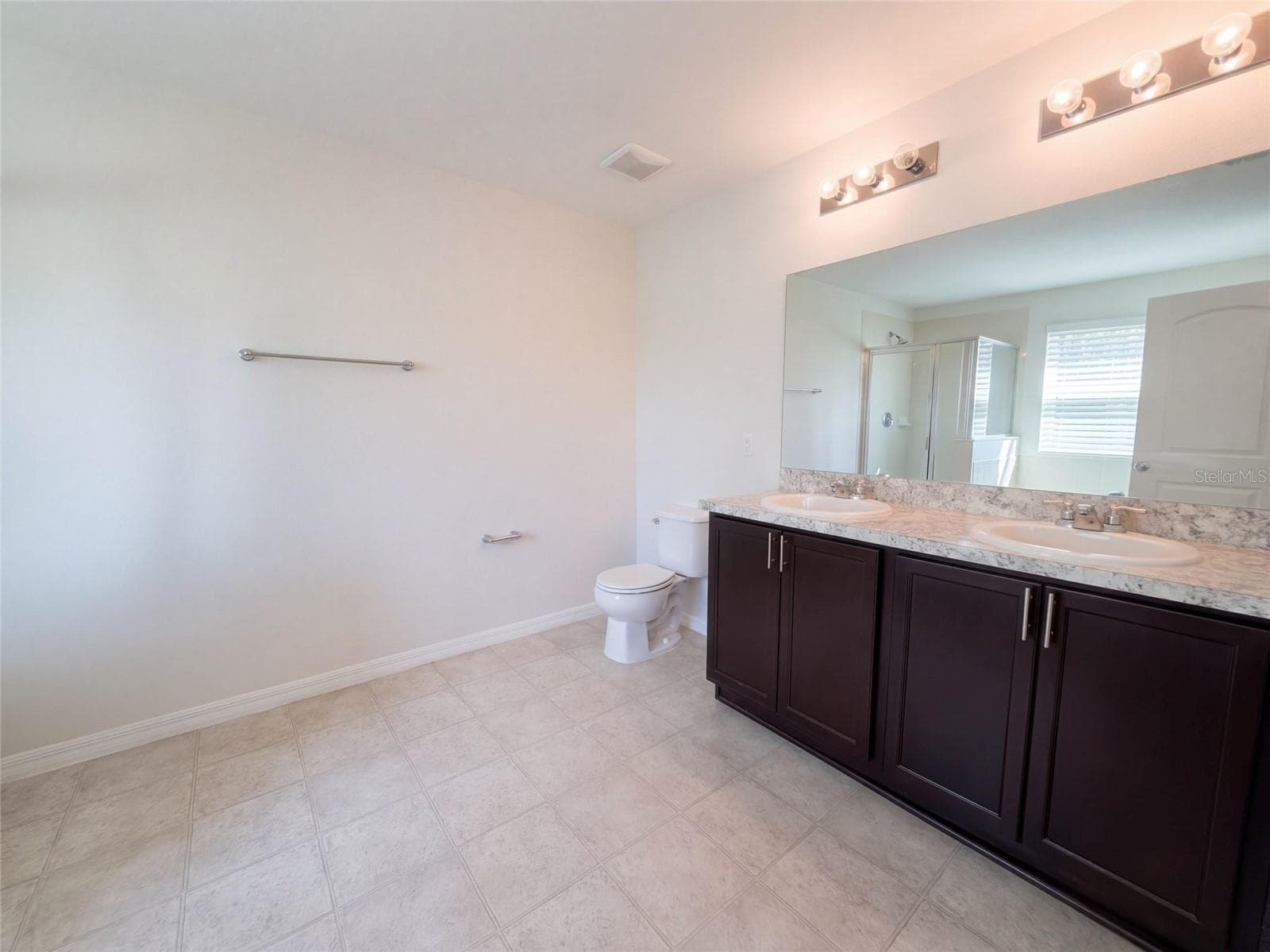 Single Family Residence at 7607 TANGLE RUSH DR, GIBSONTON, photo 21 of 28