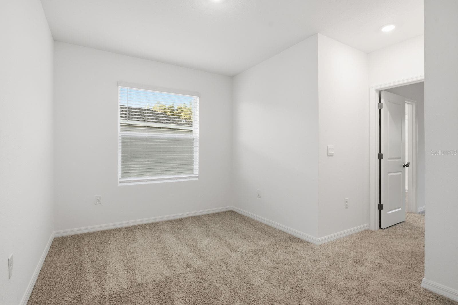 Townhouse at 32451 WELLING BLADE LOOP, WESLEY CHAPEL, photo 20 of 46