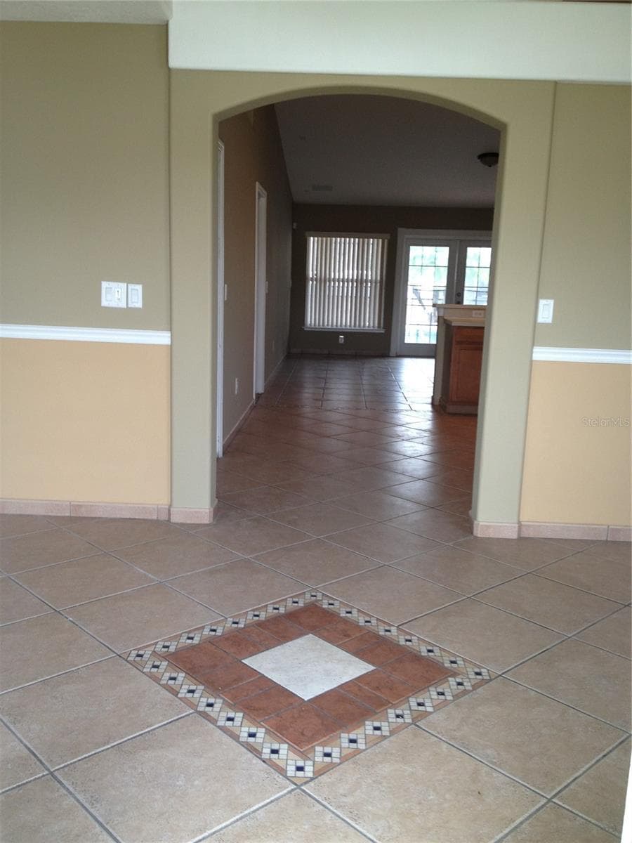 Single Family Residence at 1114 FIDELMA CT, ORLANDO, photo 7 of 51