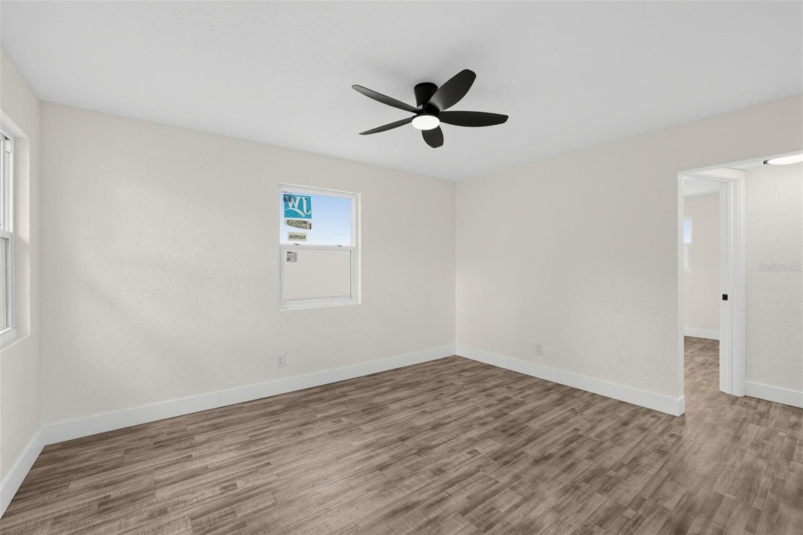 Single Family Residence at 4050 26TH ST N, ST PETERSBURG, photo 10 of 33