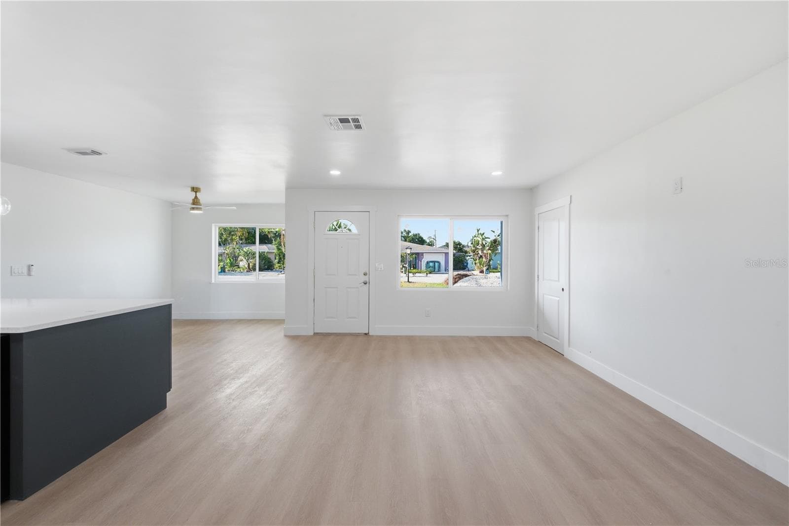 Single Family Residence at 9460 TREASURE LN NE, ST PETERSBURG, photo 16 of 57