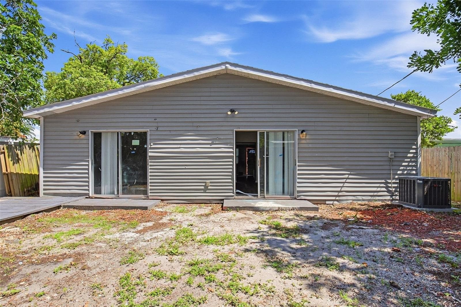 Single Family Residence at 11678 104TH ST, LARGO, photo 23 of 24