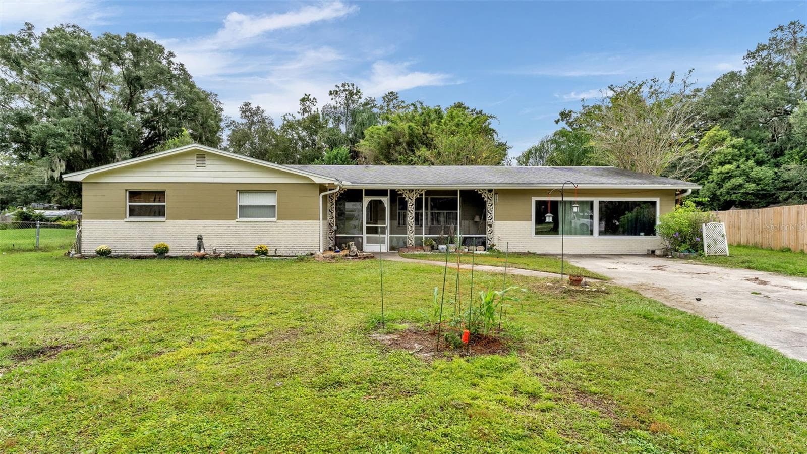 116 MARIS CT