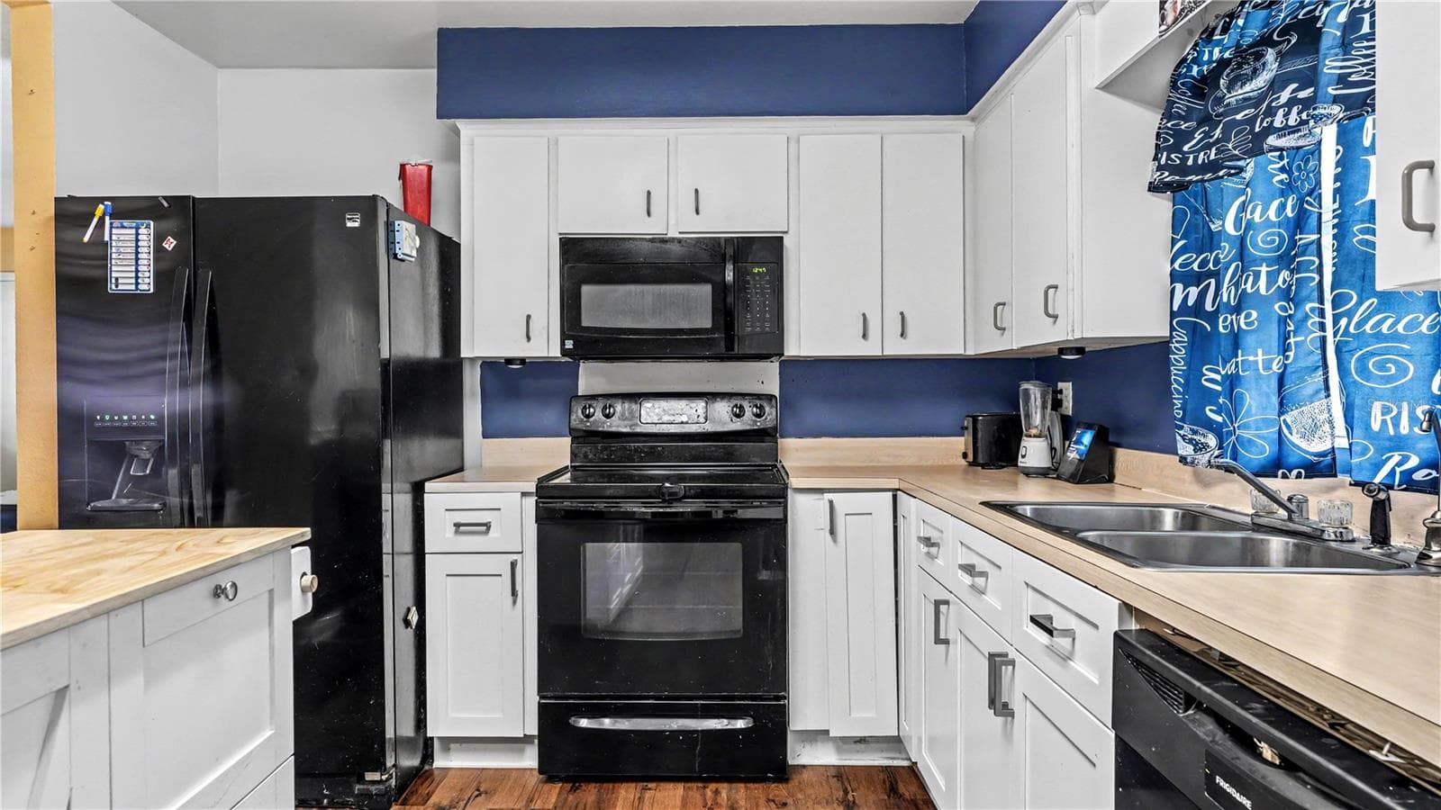 Kitchen - 116 MARIS CT, LAKELAND