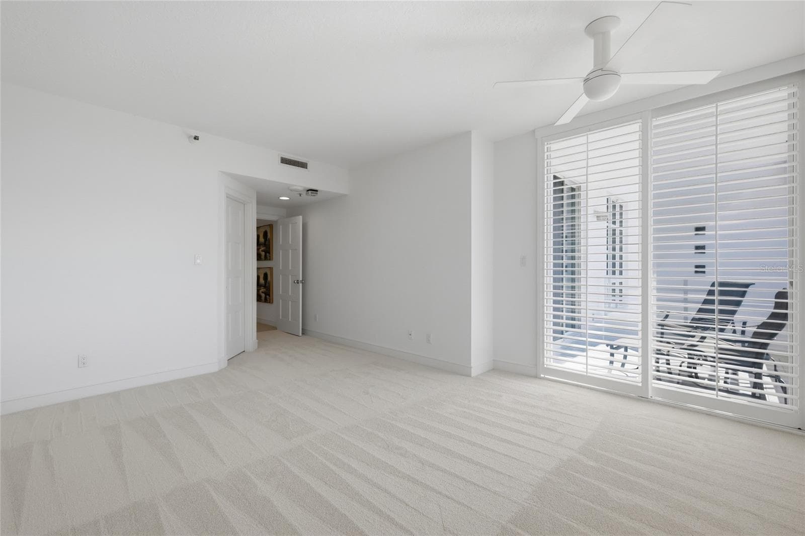 Condominium at 2550 HARBOURSIDE DR #333, LONGBOAT KEY, photo 17 of 44