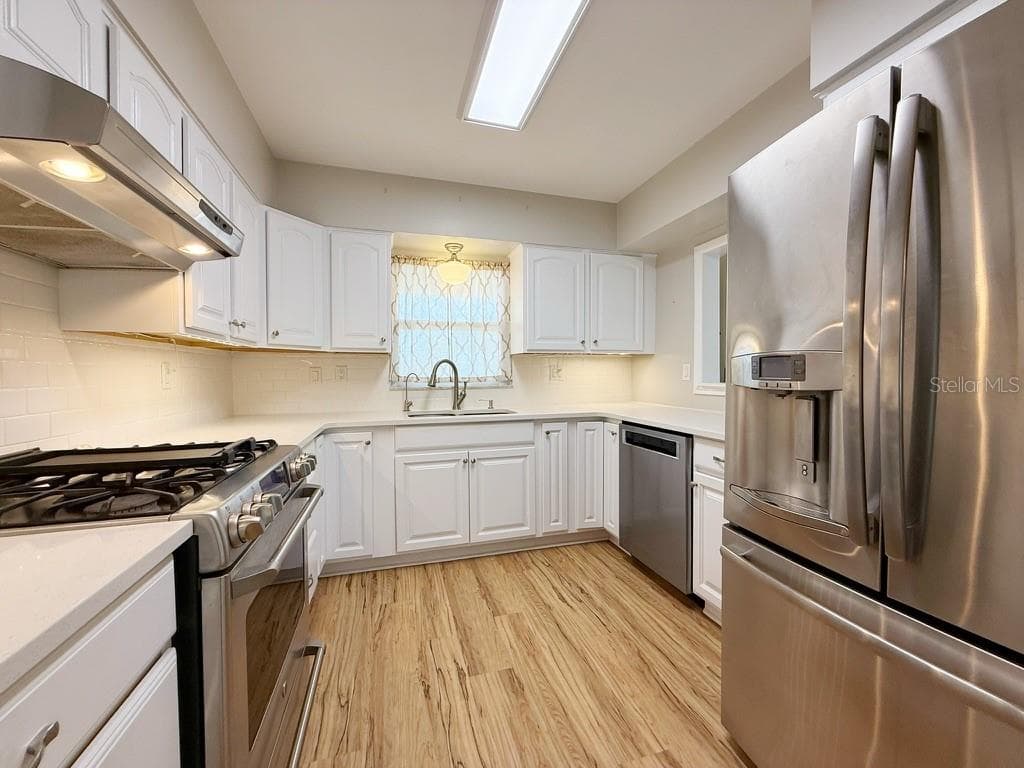 Kitchen Photo #5 - 1841 5TH ST SE, WINTER HAVEN