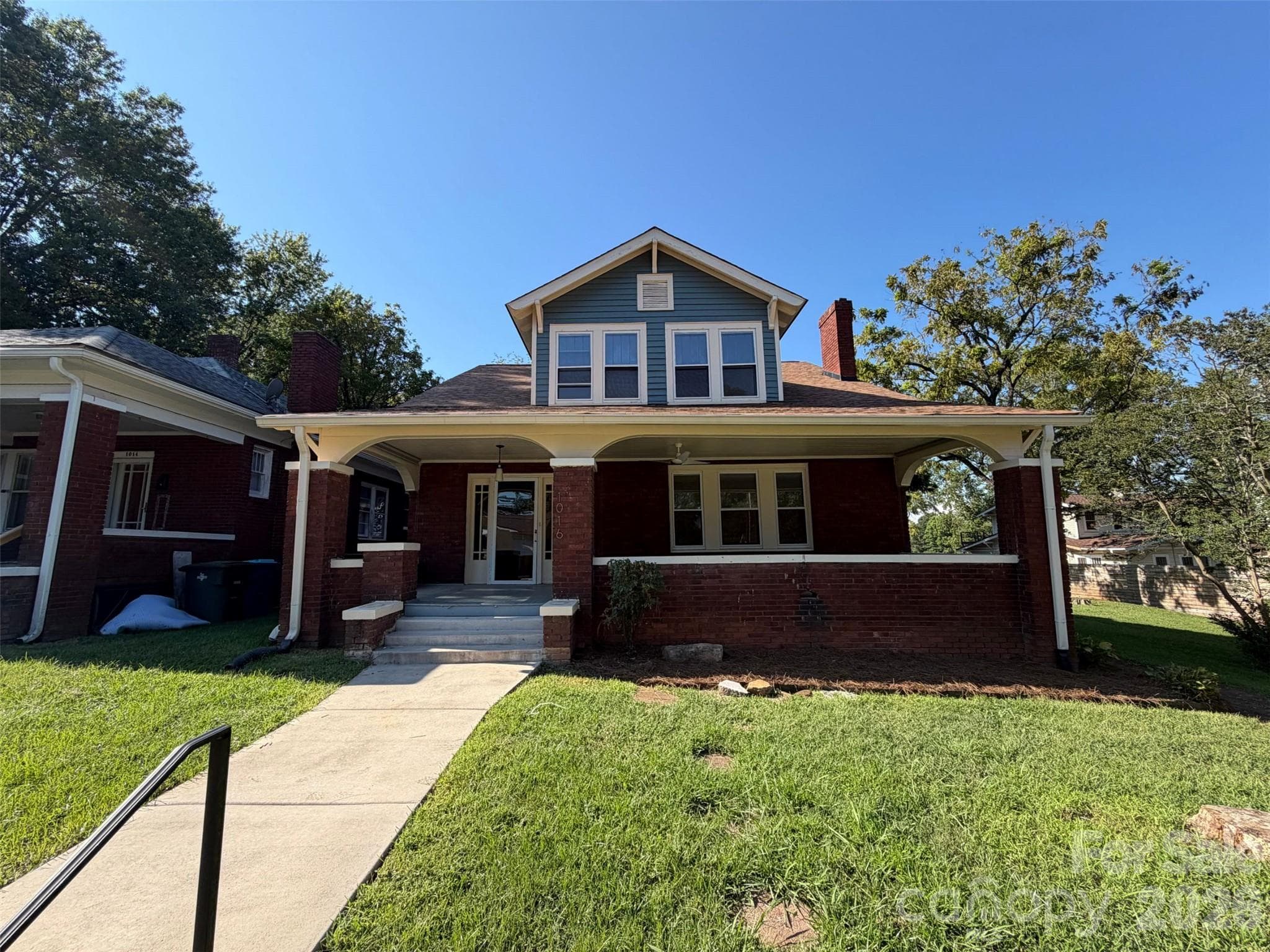 1016 Scales Street