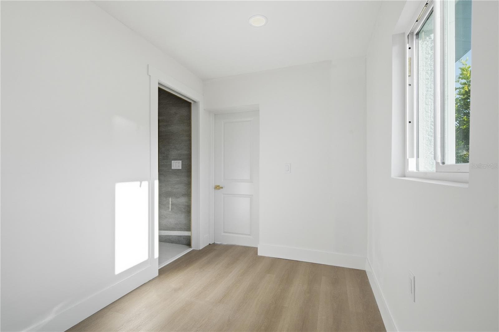 MASTER ROOM WALKING CLOSET - 9460 TREASURE LN NE, ST PETERSBURG