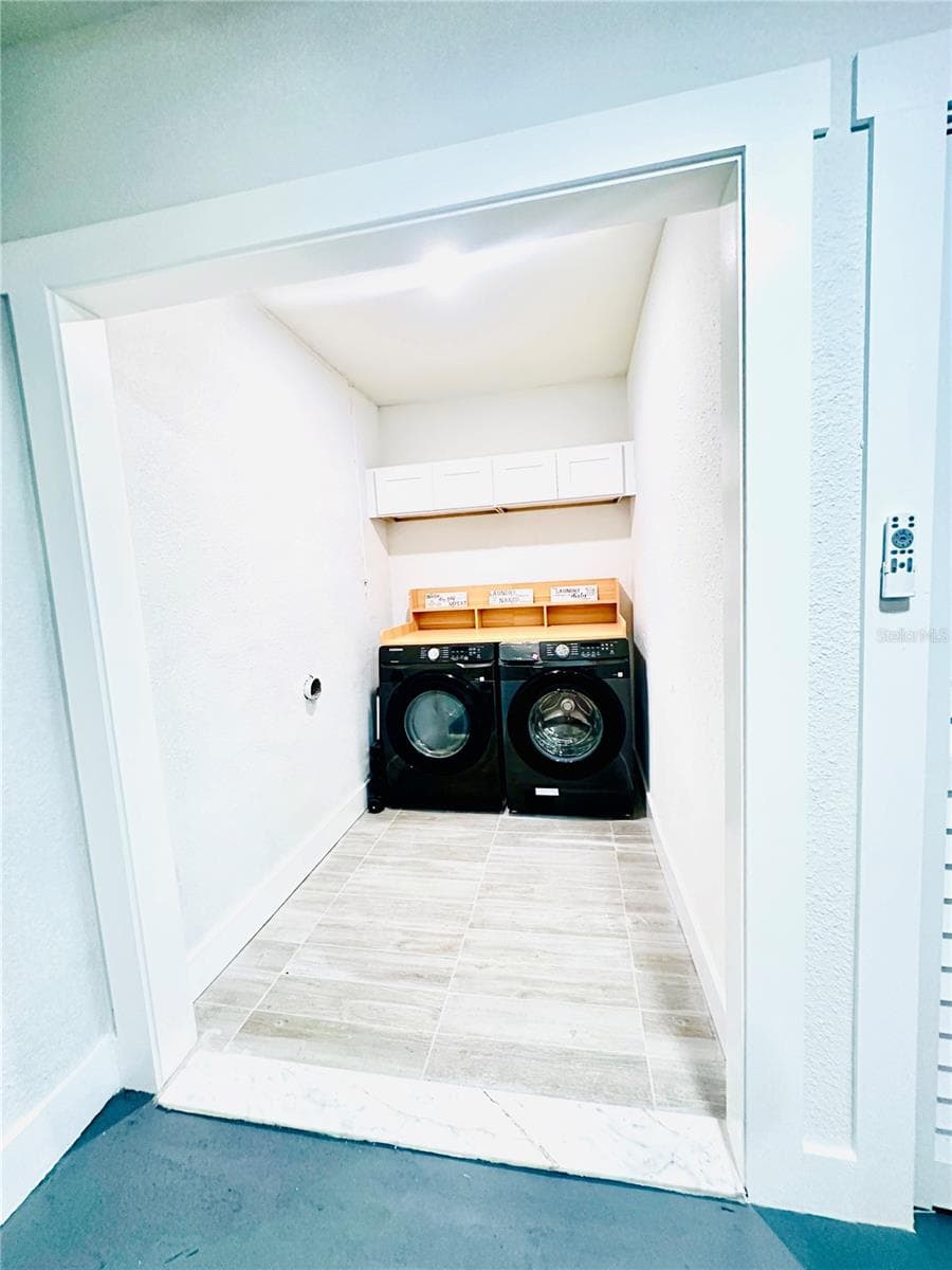 LAUNDRY ROOM - 9460 TREASURE LN NE, ST PETERSBURG