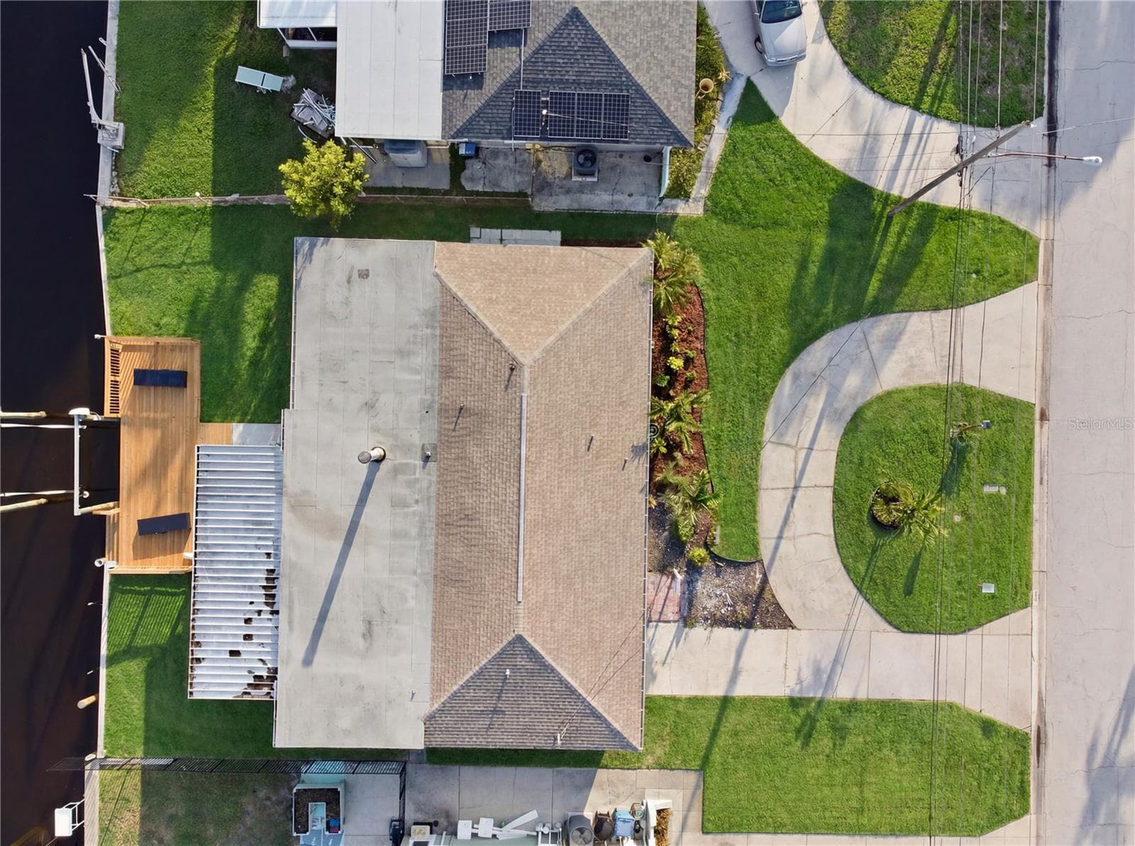 Single Family Residence at 9460 TREASURE LN NE, ST PETERSBURG, photo 54 of 57