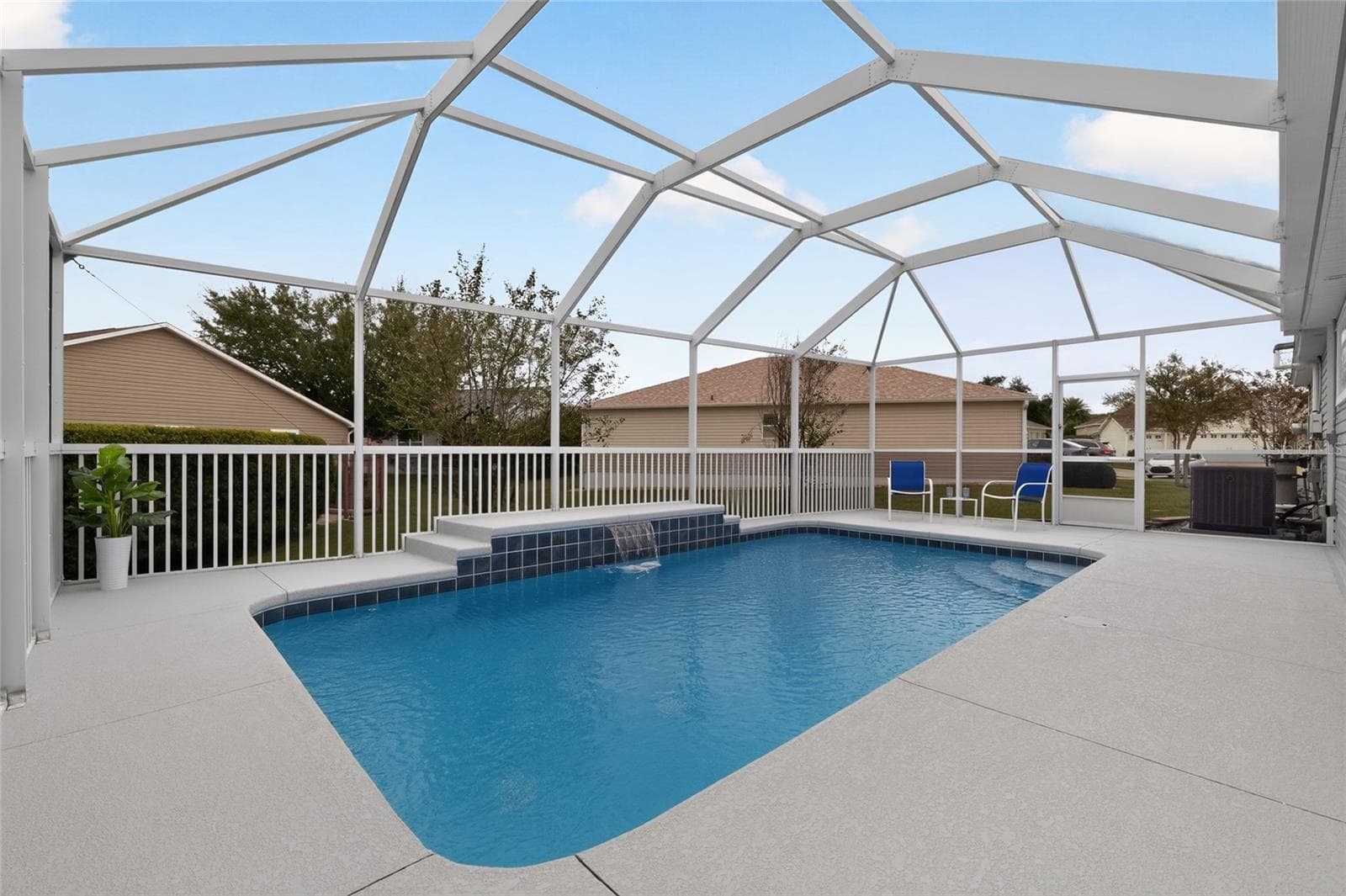 You can enjoy your sunrise to sunset poolside - 2454 MORNING DOVE LN, THE VILLAGES