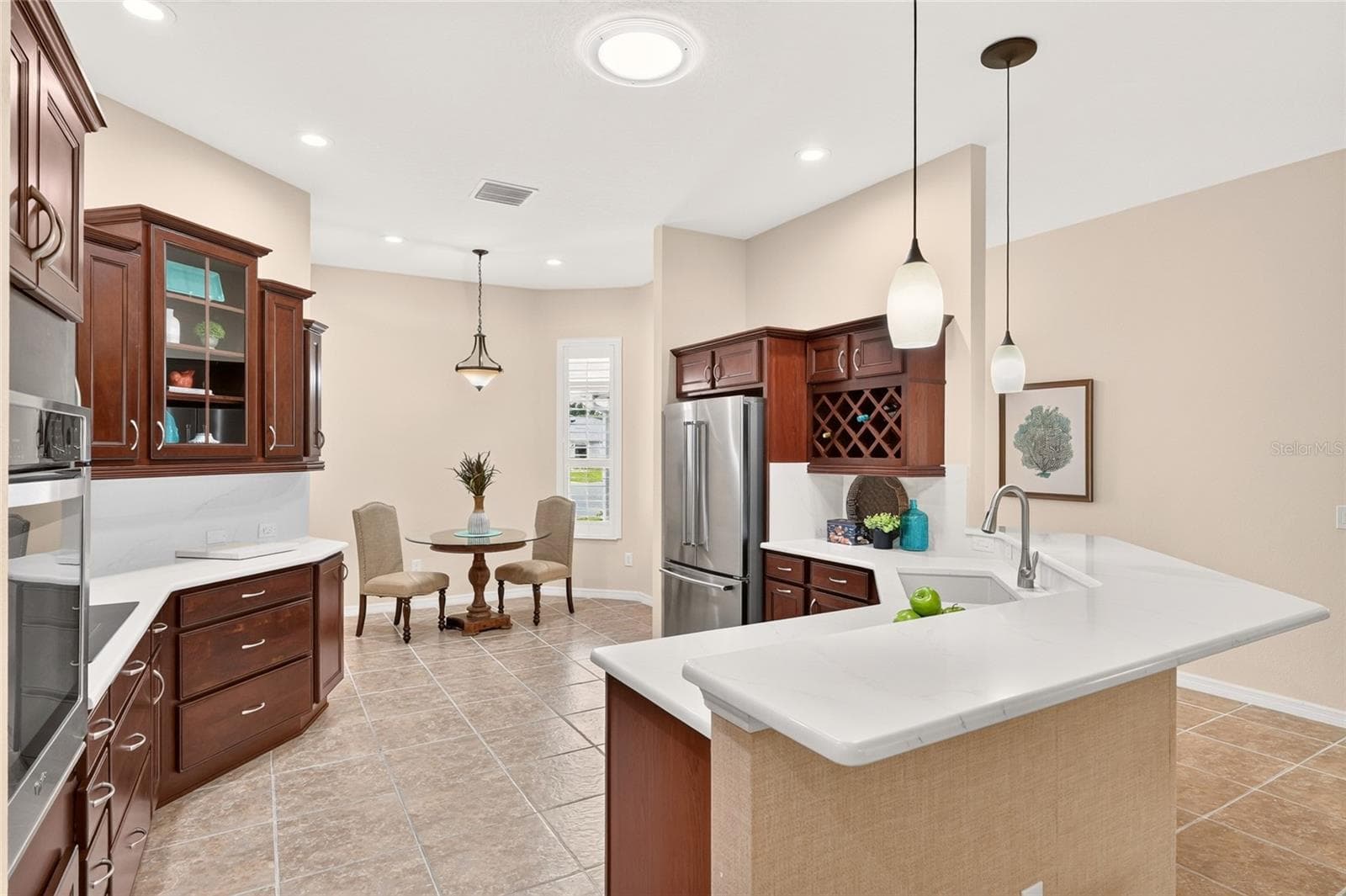 Single Family Residence at 2454 MORNING DOVE LN, THE VILLAGES, photo 11 of 72