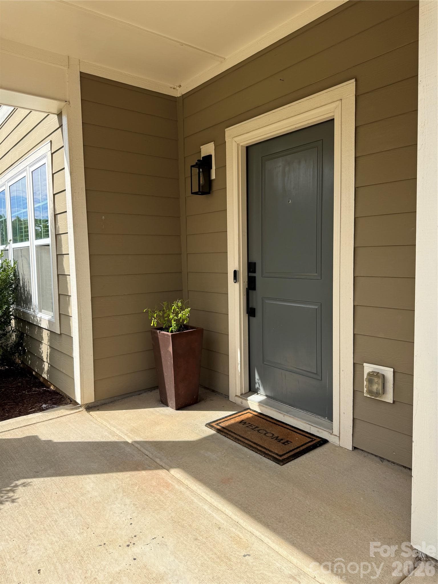 Single Family Residence at 2030 Pine Siskin Court, Indian Land, photo 2 of 13
