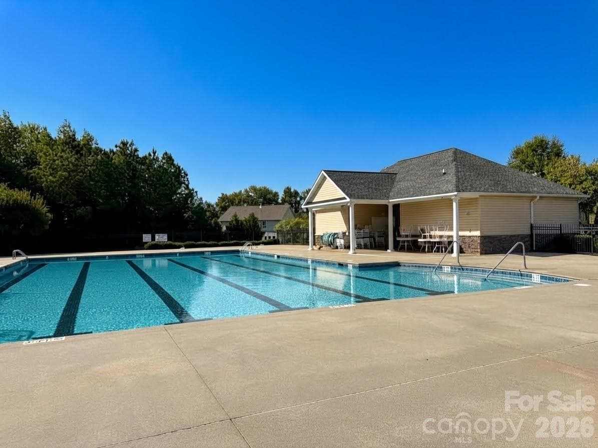 Single Family Residence at 2030 Pine Siskin Court, Indian Land, photo 13 of 13