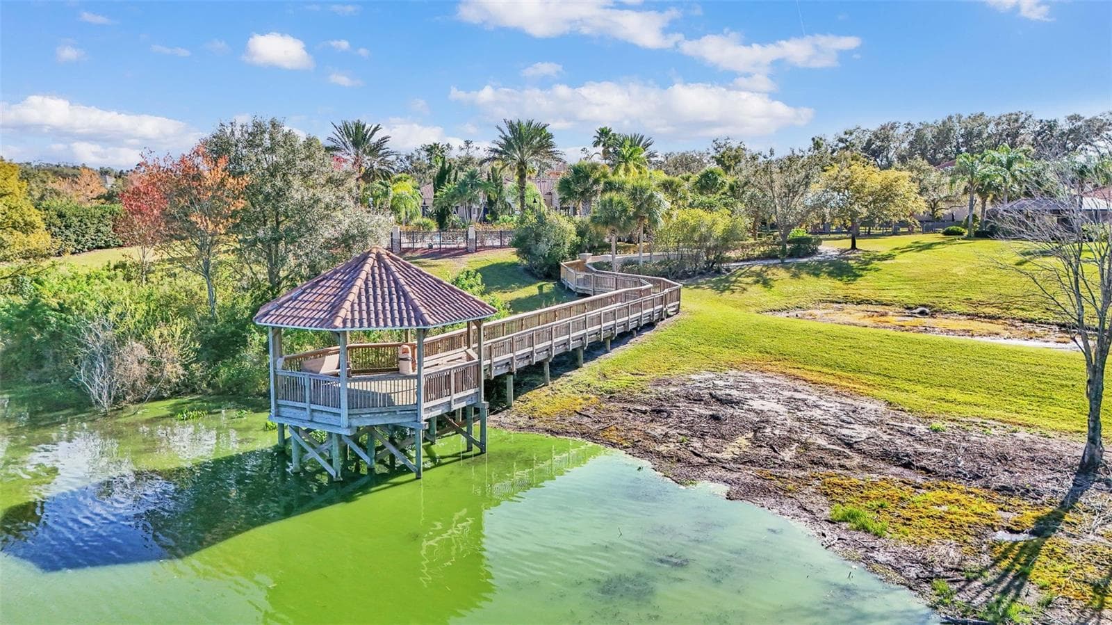 Single Family Residence at 3950 SUNSET LAKE DR, LAKELAND, photo 62 of 88