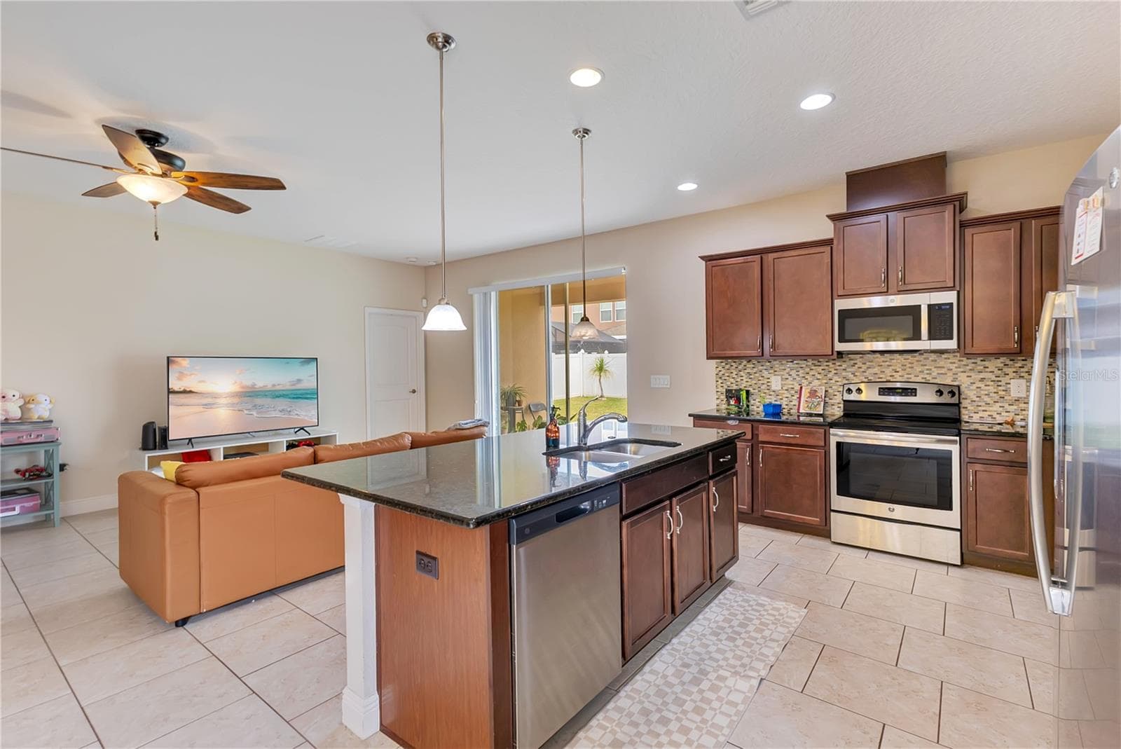 Single Family Residence at 1497 SOFTSHELL ST, ST CLOUD, photo 5 of 33