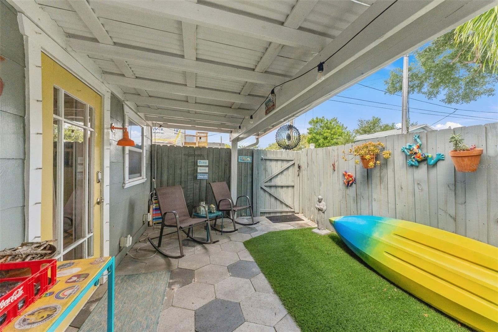 Single Family Residence at 2121 DARTMOUTH AVE N, ST PETERSBURG, photo 30 of 64