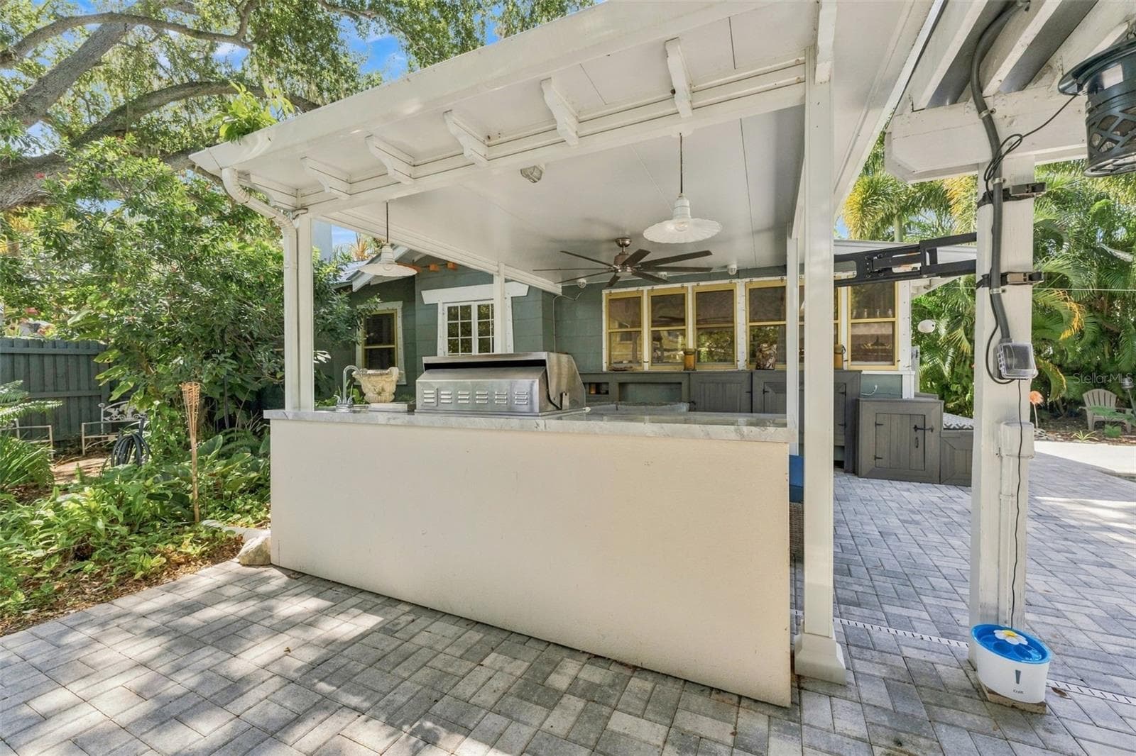 Single Family Residence at 2121 DARTMOUTH AVE N, ST PETERSBURG, photo 47 of 64