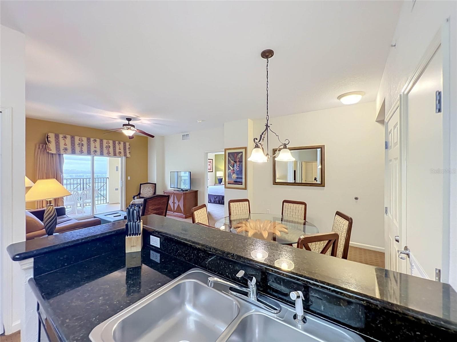 Condo - Hotel at 8101 RESORT VILLAGE DR #31204, ORLANDO, photo 15 of 71