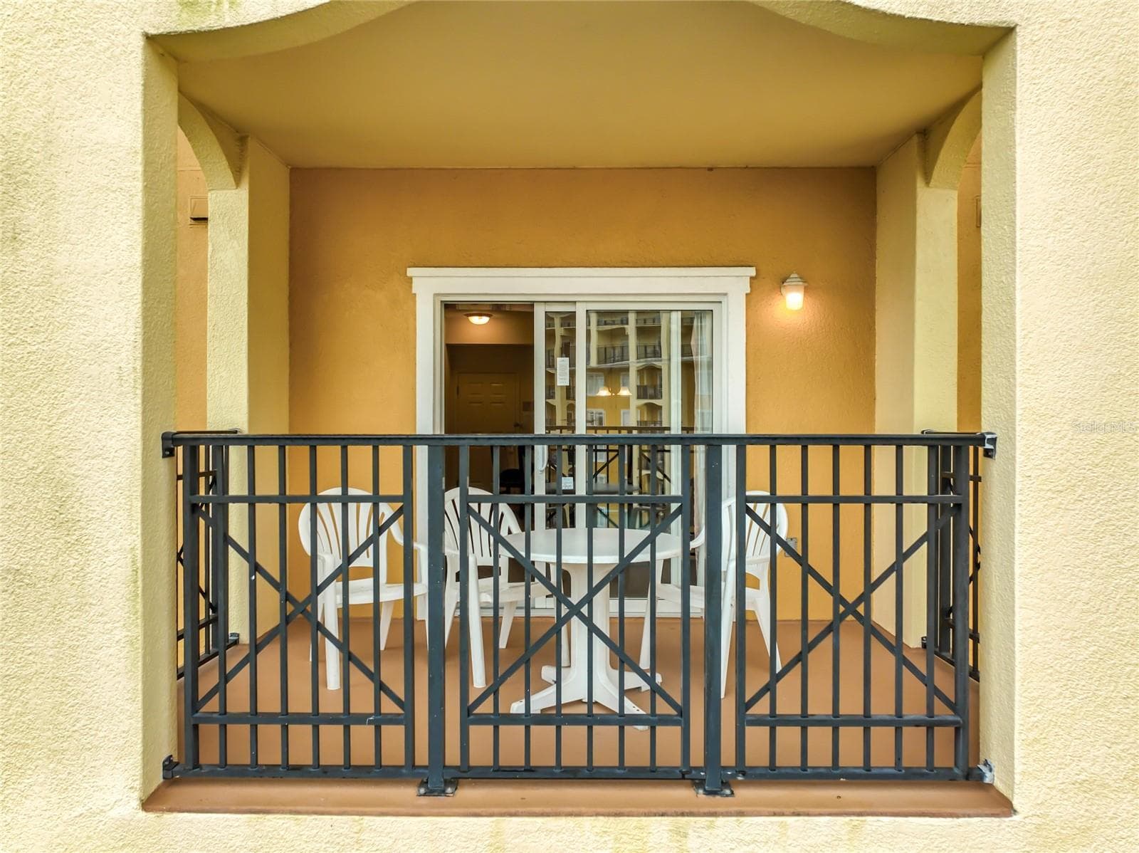 Condo - Hotel at 8101 RESORT VILLAGE DR #31204, ORLANDO, photo 50 of 71