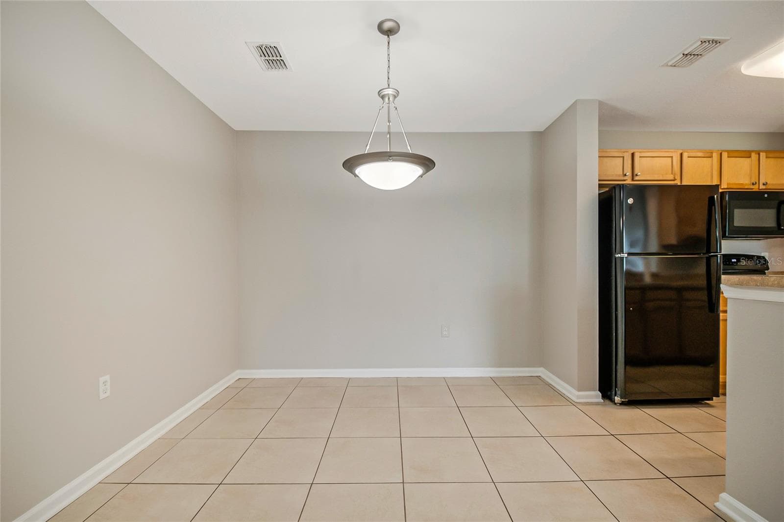Condominium at 5974 LAKE POINTE VILLAGE CIR #110, ORLANDO, photo 11 of 44