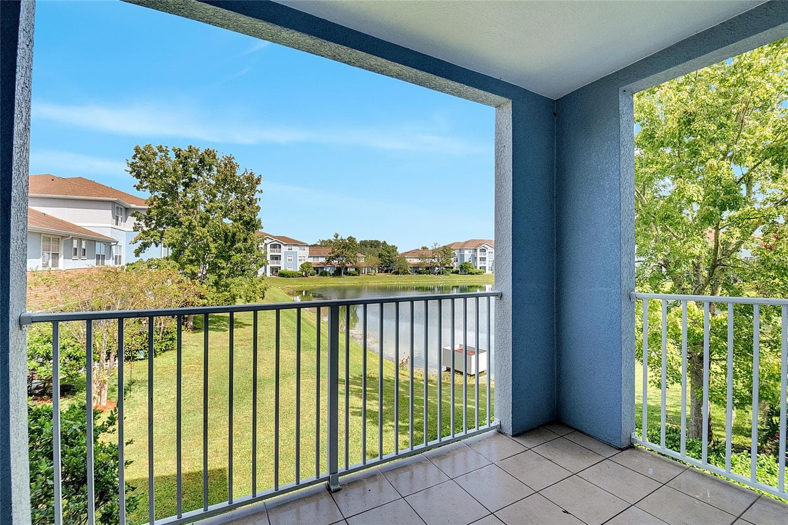 Condominium at 5974 LAKE POINTE VILLAGE CIR #110, ORLANDO, photo 18 of 44