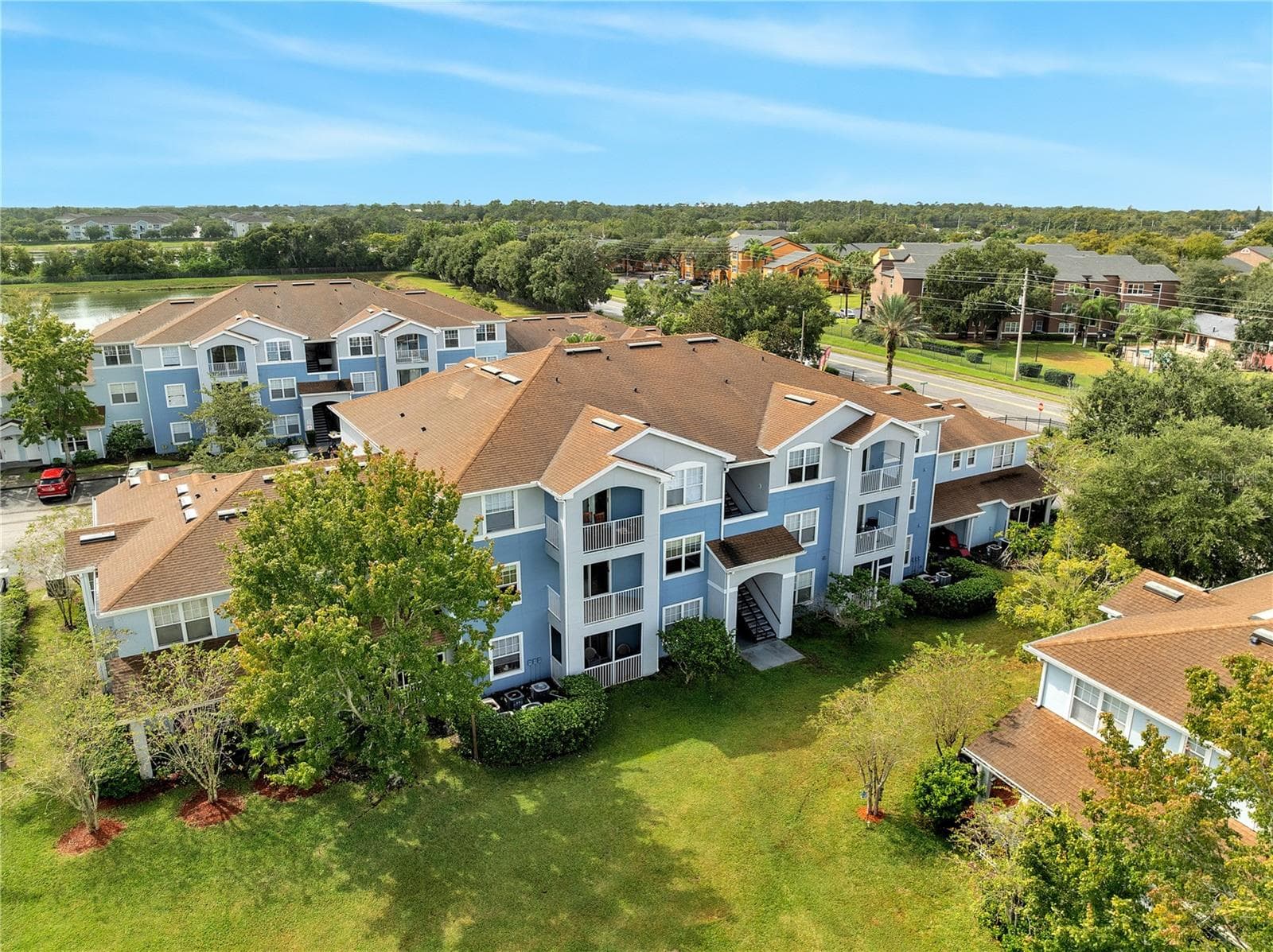Condominium at 5974 LAKE POINTE VILLAGE CIR #110, ORLANDO, photo 33 of 44