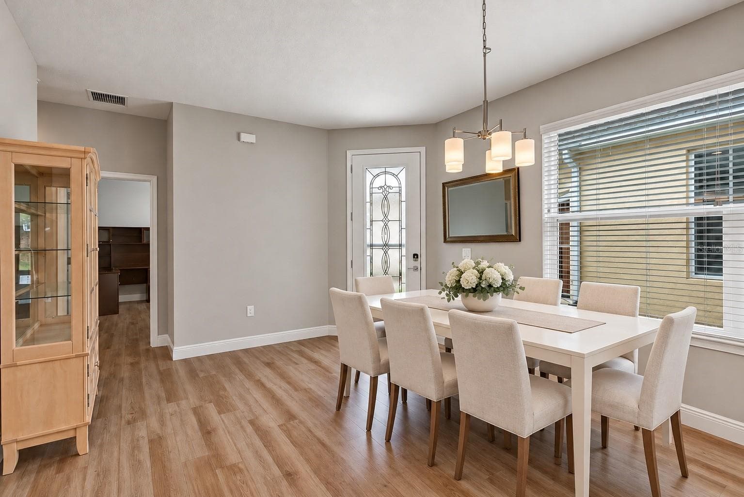 Single Family Residence at 27033 WHITE PLAINS WAY, LEESBURG, photo 9 of 46