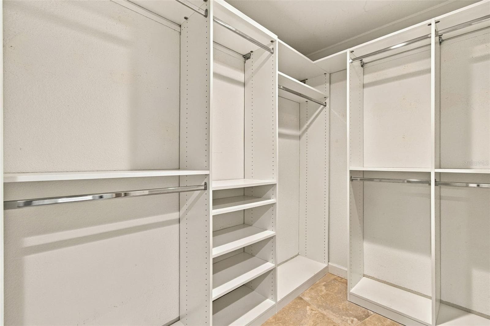 Single Family Residence at 4109 CROSSWATER DR, TAMPA, photo 37 of 63