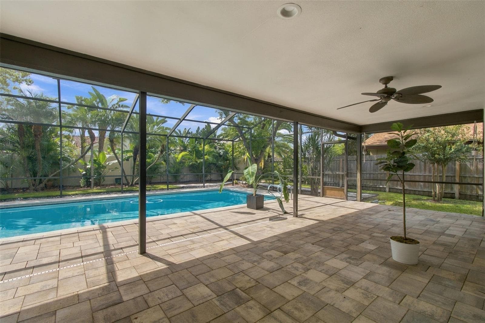 Single Family Residence at 4109 CROSSWATER DR, TAMPA, photo 42 of 63