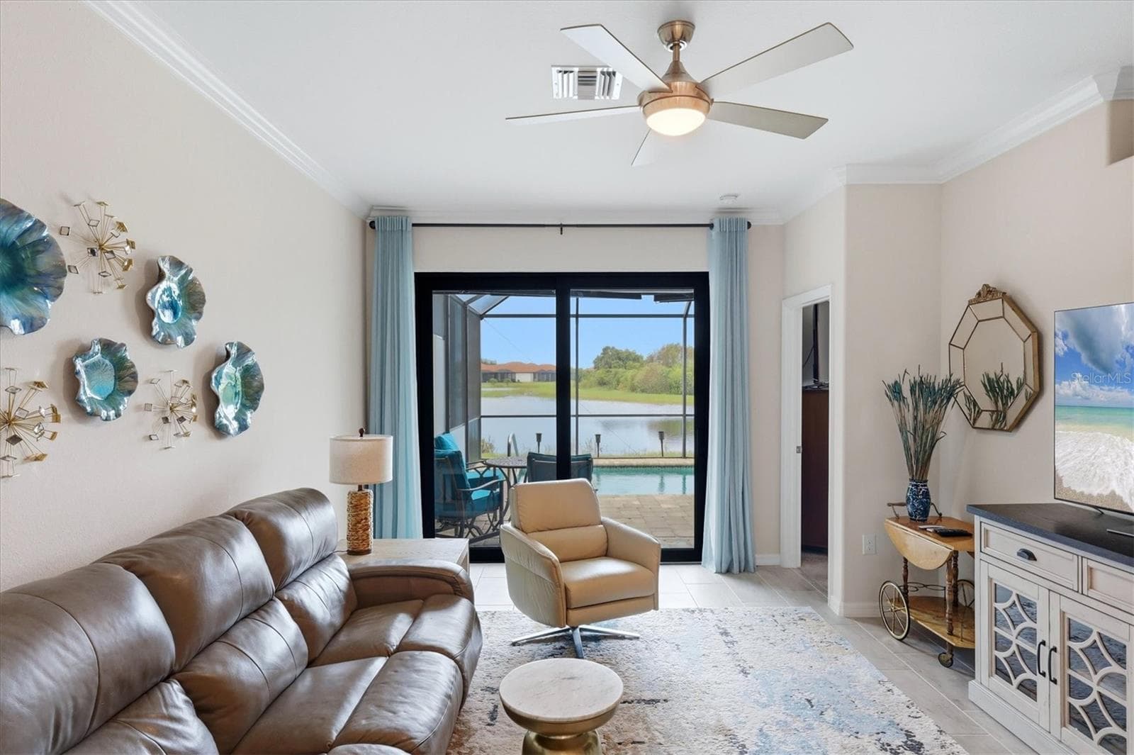 Villa at 24033 CANTERWOOD WAY, VENICE, photo 12 of 86