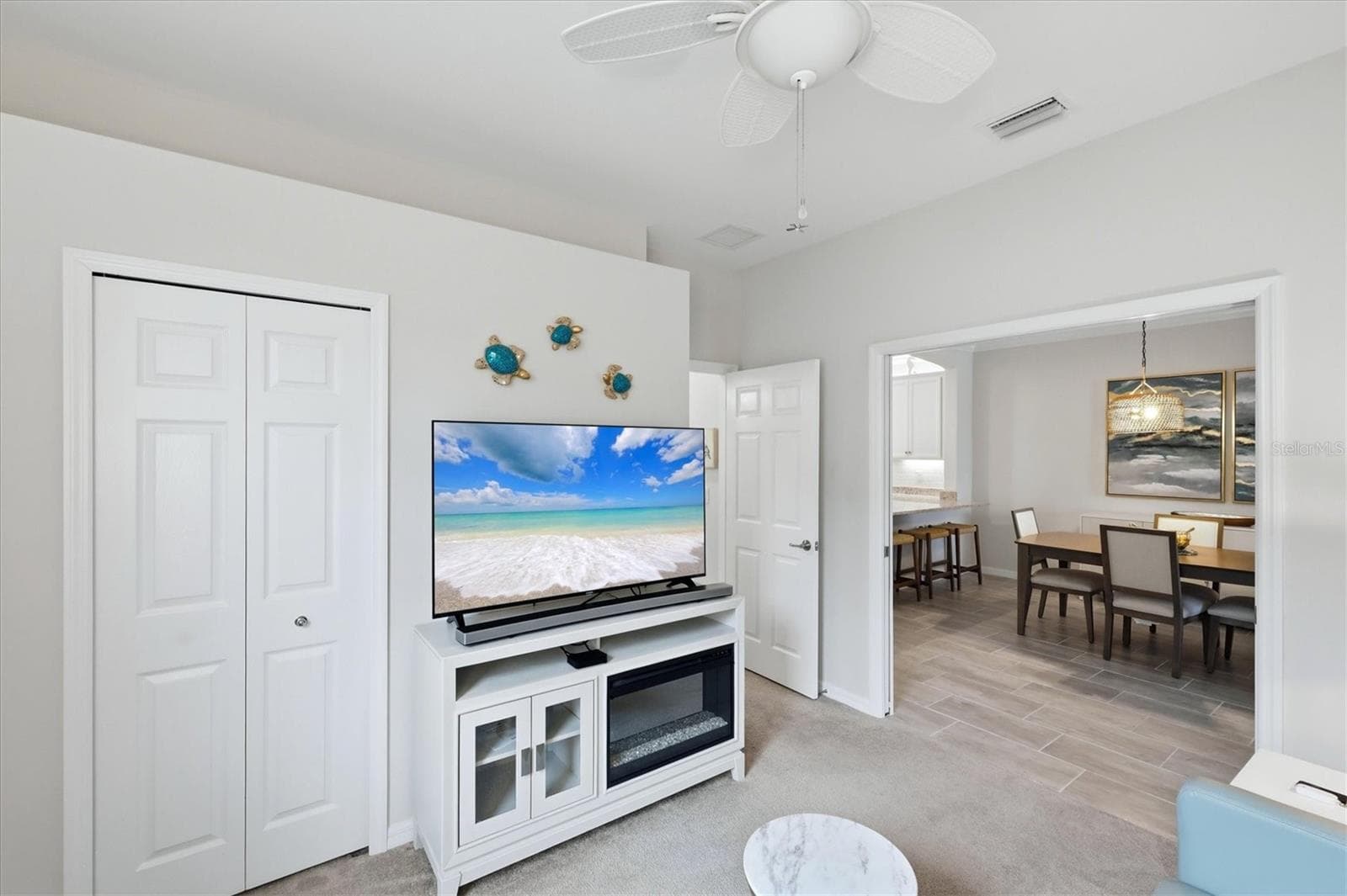 Villa at 24033 CANTERWOOD WAY, VENICE, photo 41 of 86