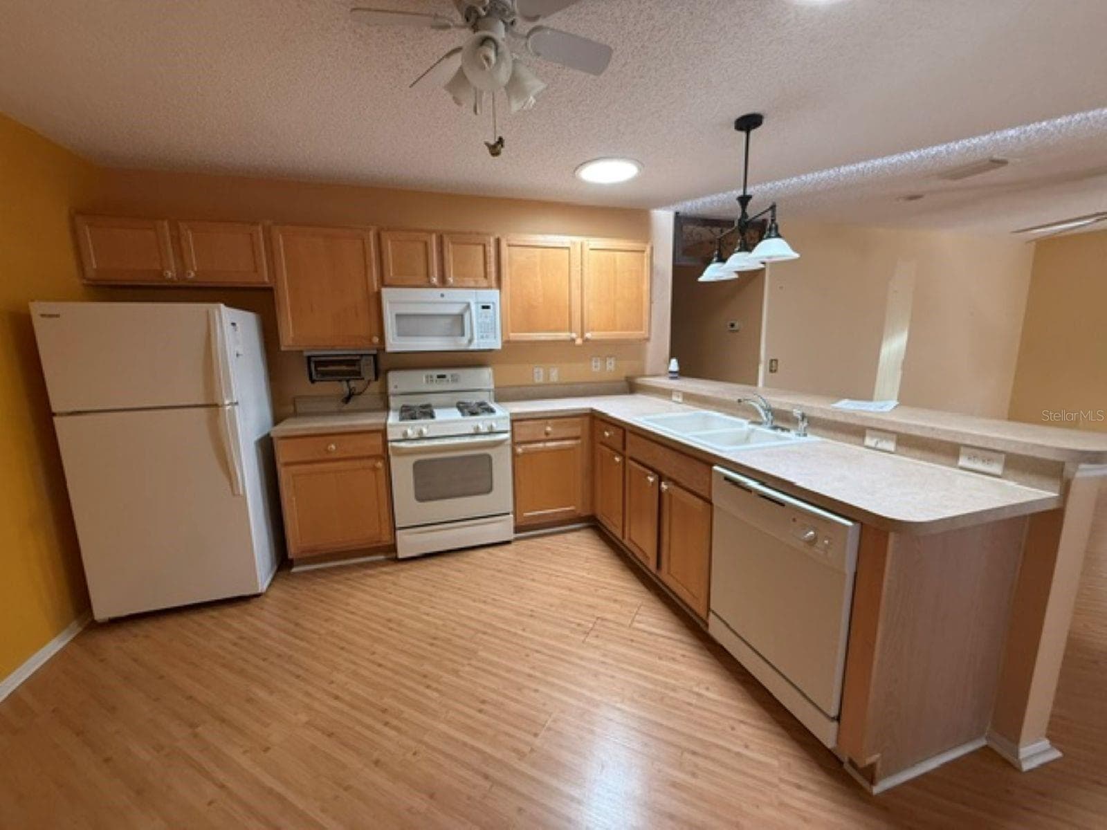 Kitchen - 2459 LAUREL BAY LN, THE VILLAGES