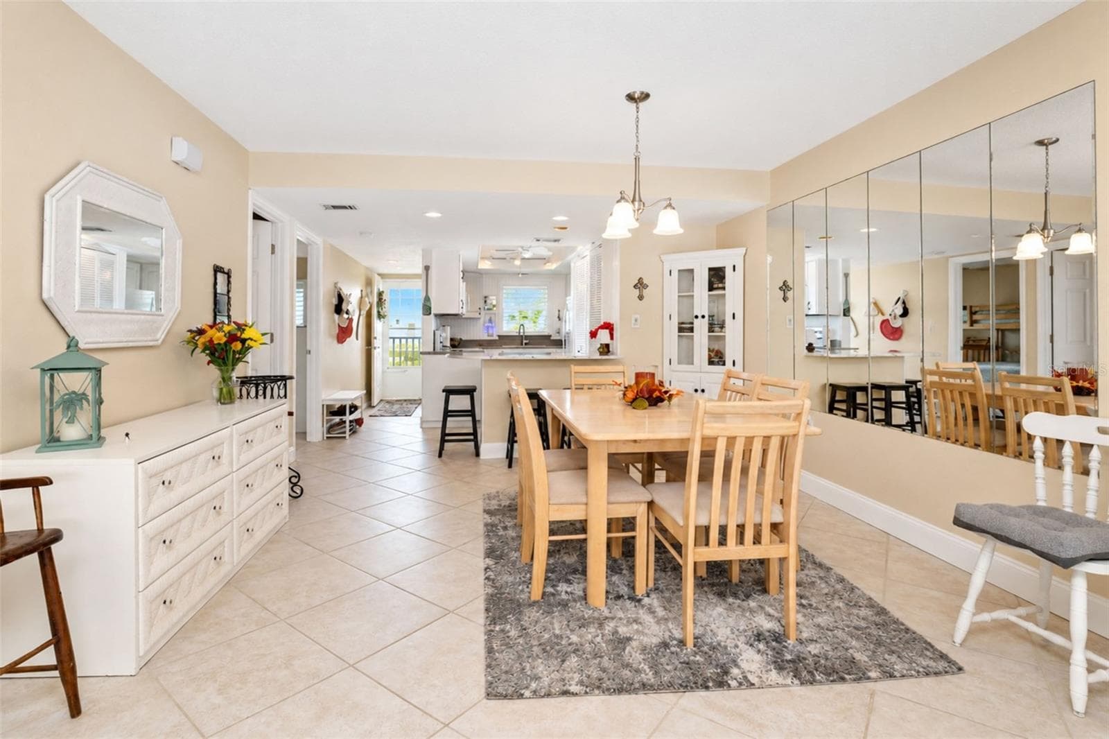 Dining Room - 2700 N BEACH RD #A105, ENGLEWOOD