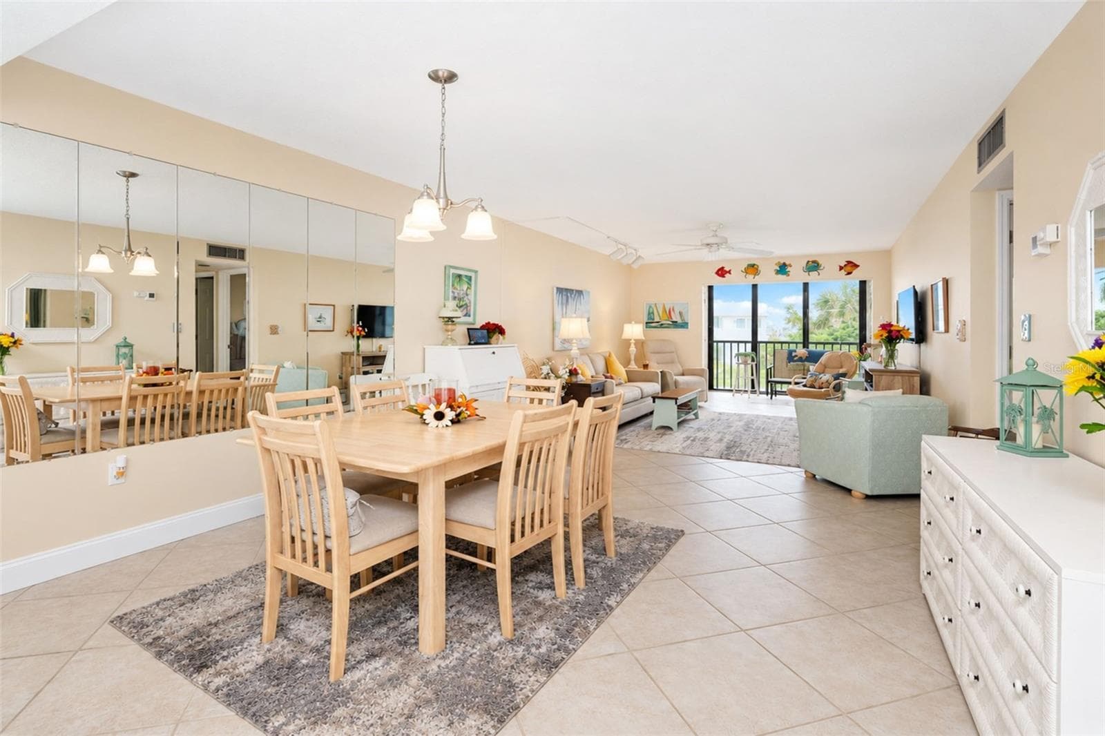 Dining Room - 2700 N BEACH RD #A105, ENGLEWOOD