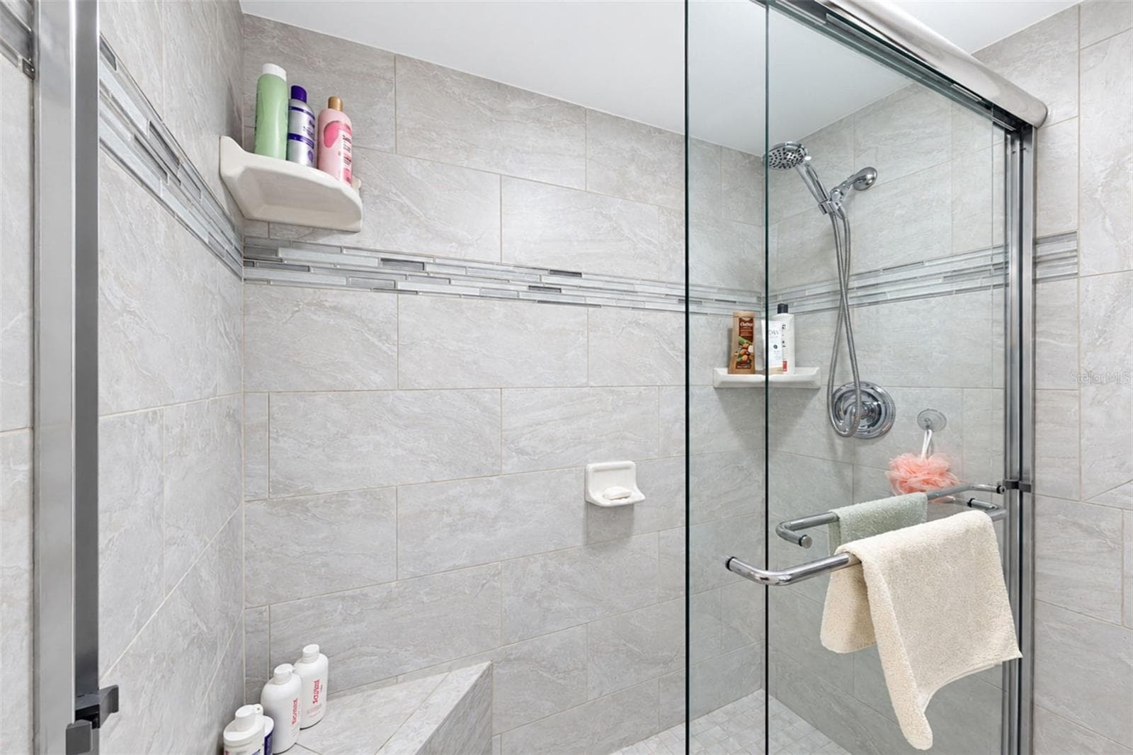 Primary Bathroom - 2700 N BEACH RD #A105, ENGLEWOOD