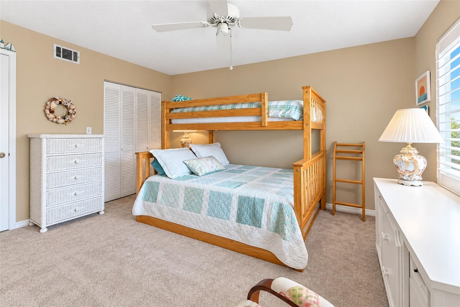 Guest Bedroom - 2700 N BEACH RD #A105, ENGLEWOOD