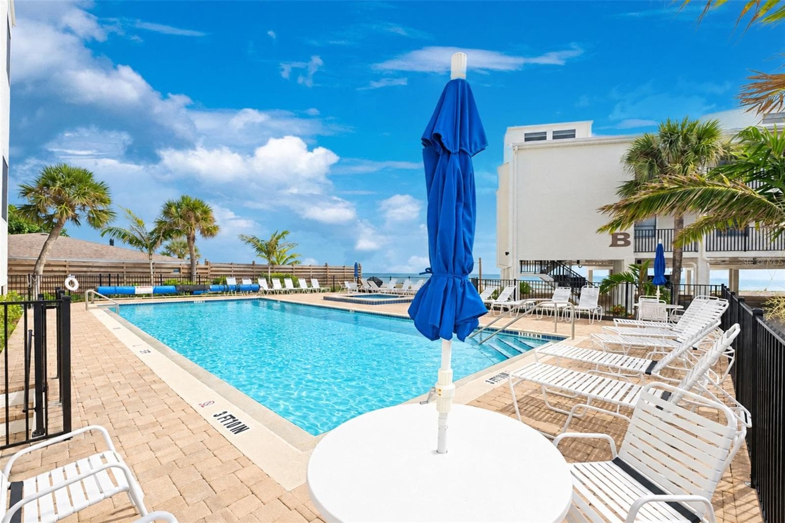 Community Pool - 2700 N BEACH RD #A105, ENGLEWOOD