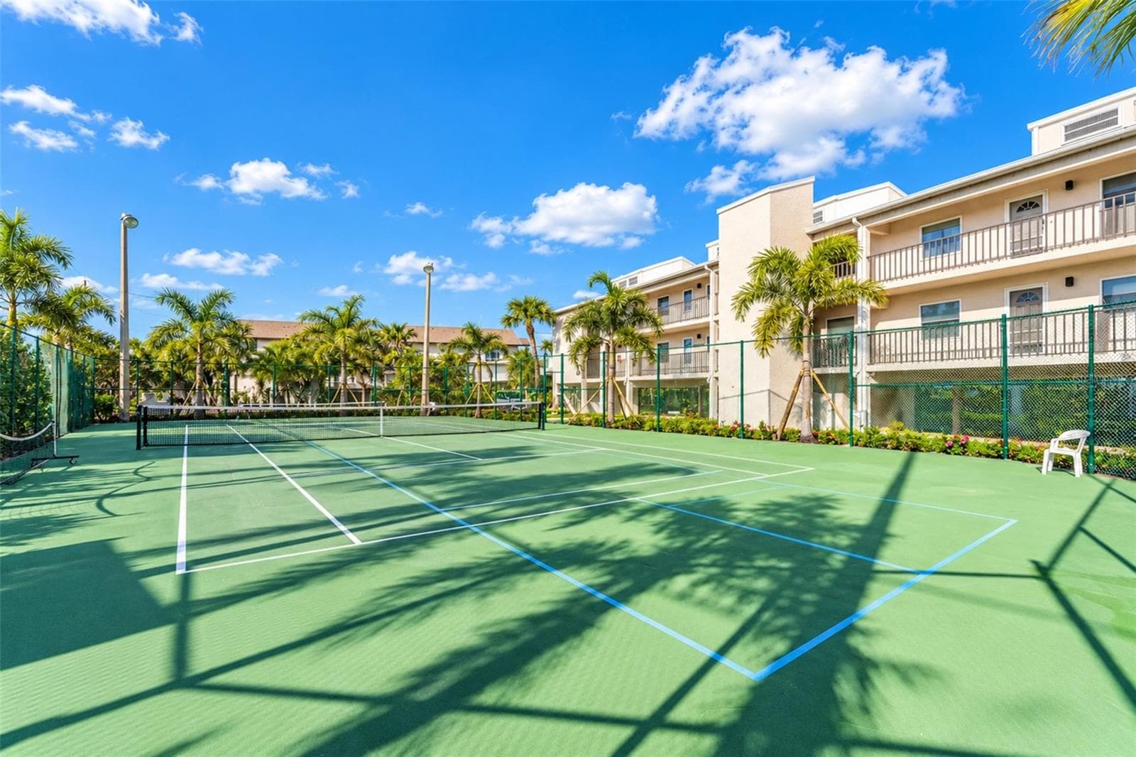 Community Tennis Courts - 2700 N BEACH RD #A105, ENGLEWOOD