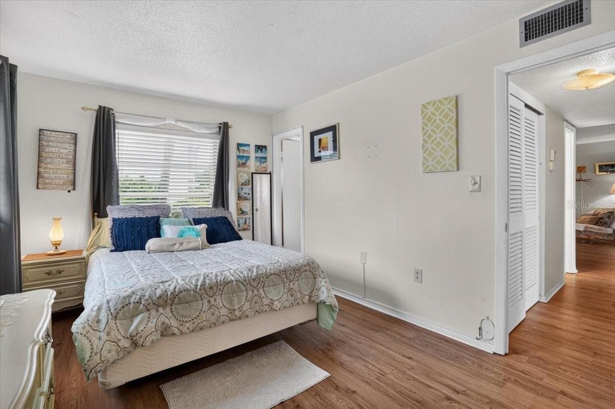 Condominium at 5883 GARDEN LN #H1, BRADENTON, photo 18 of 30