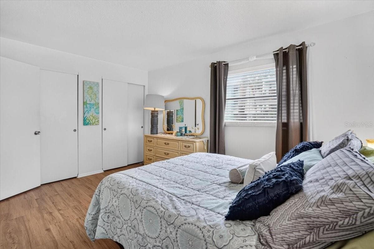 Condominium at 5883 GARDEN LN #H1, BRADENTON, photo 19 of 30