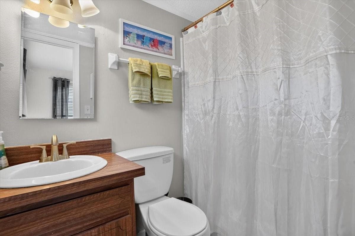 Condominium at 5883 GARDEN LN #H1, BRADENTON, photo 20 of 30